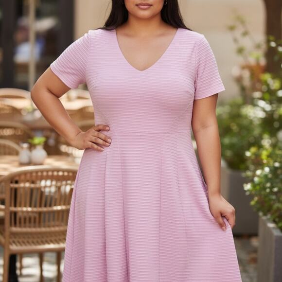 Lane Bryant Dresses & Skirts - Lane Bryant Soft Pink Midi Dress